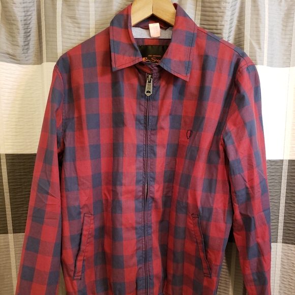 Light Jacket - Picture 4 of 4